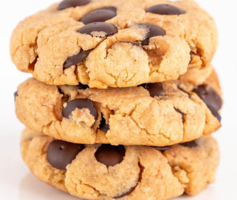Soft Keto Chocolate Chip Cookies