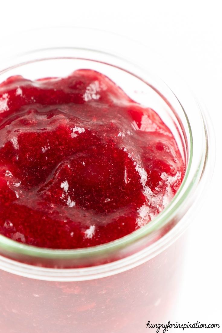 Easy Sugar-Free Keto Cranberry Sauce Bloc Pic 2