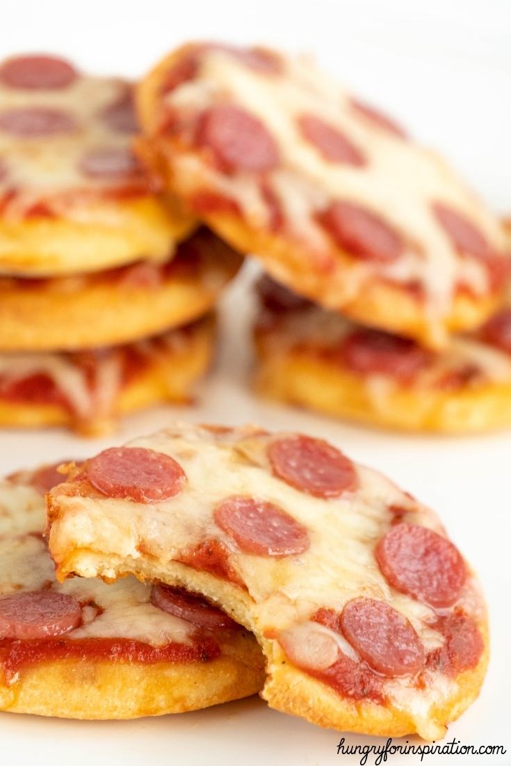 The BEST Keto Mini Pizzas without Flour Bloc Pic 1