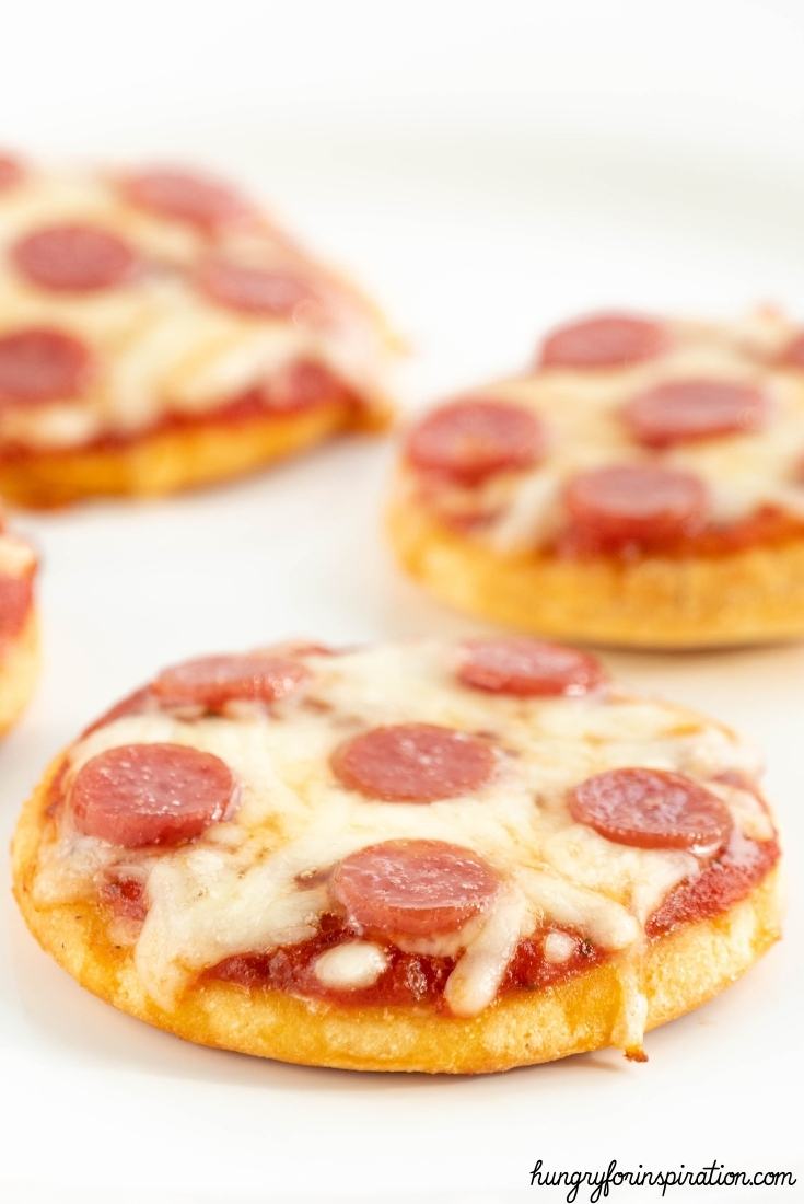 The BEST Keto Mini Pizzas without Flour Bloc Pic 4