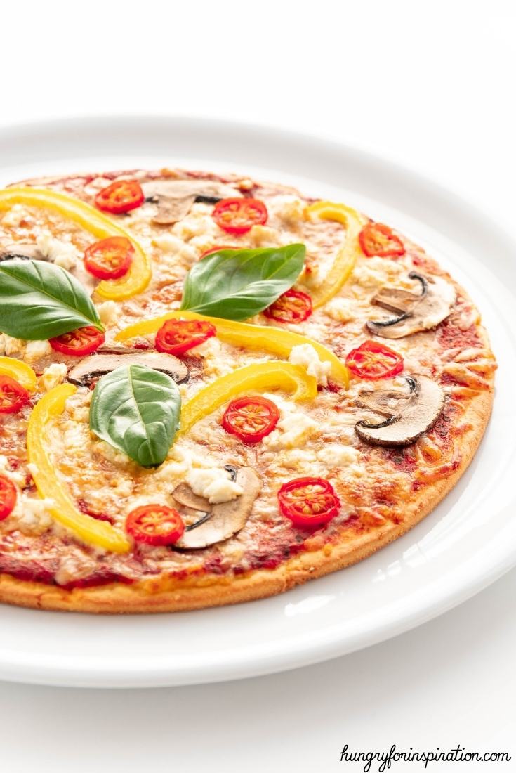 Yummy Vegetarian Keto Veggie Pizza without Flour Bloc Pic 4