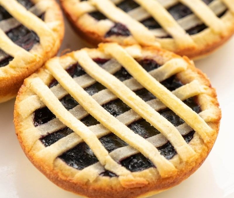 Sugar Free Mini Keto Blueberry Pies without Flour Mobile Featured Image