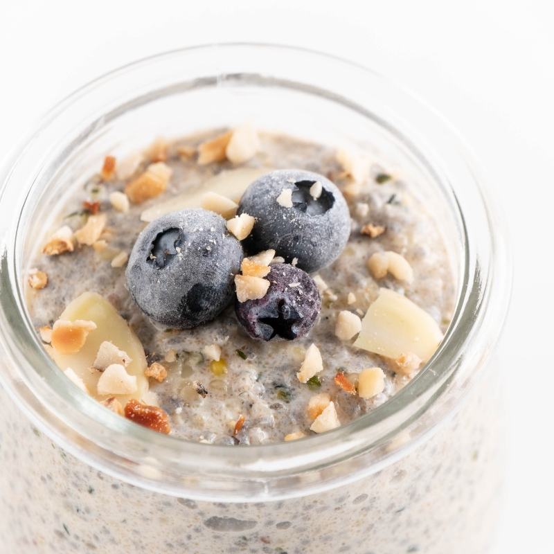 Easy Keto Overnight Oats with Hemp Hearts as a Low Carb Breakfast Mobile Featured Image